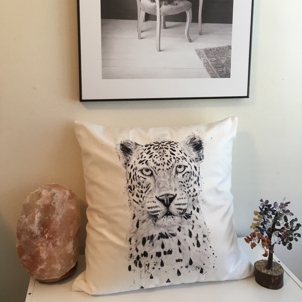 Jaguar Accent Pillow Case